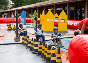 “Na Pista Certa” chega à Jaguariúna para conscientizar crianças sobre importância da segurança viária