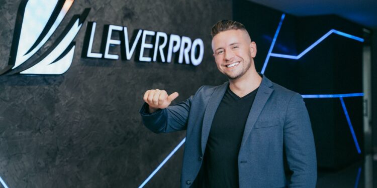 Alysson Guimarães, especialista no setor e CEO da LeverPro