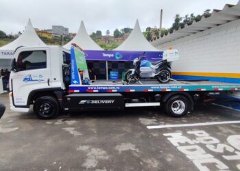 Tempo participa do 8º Encontro de Guinchos e Guincheiros